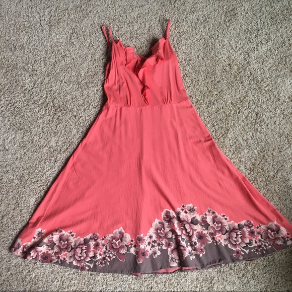 Patagonia Dresses & Skirts - Patagonia Kamala Floral Midi Dress Ruffles MEDIUM